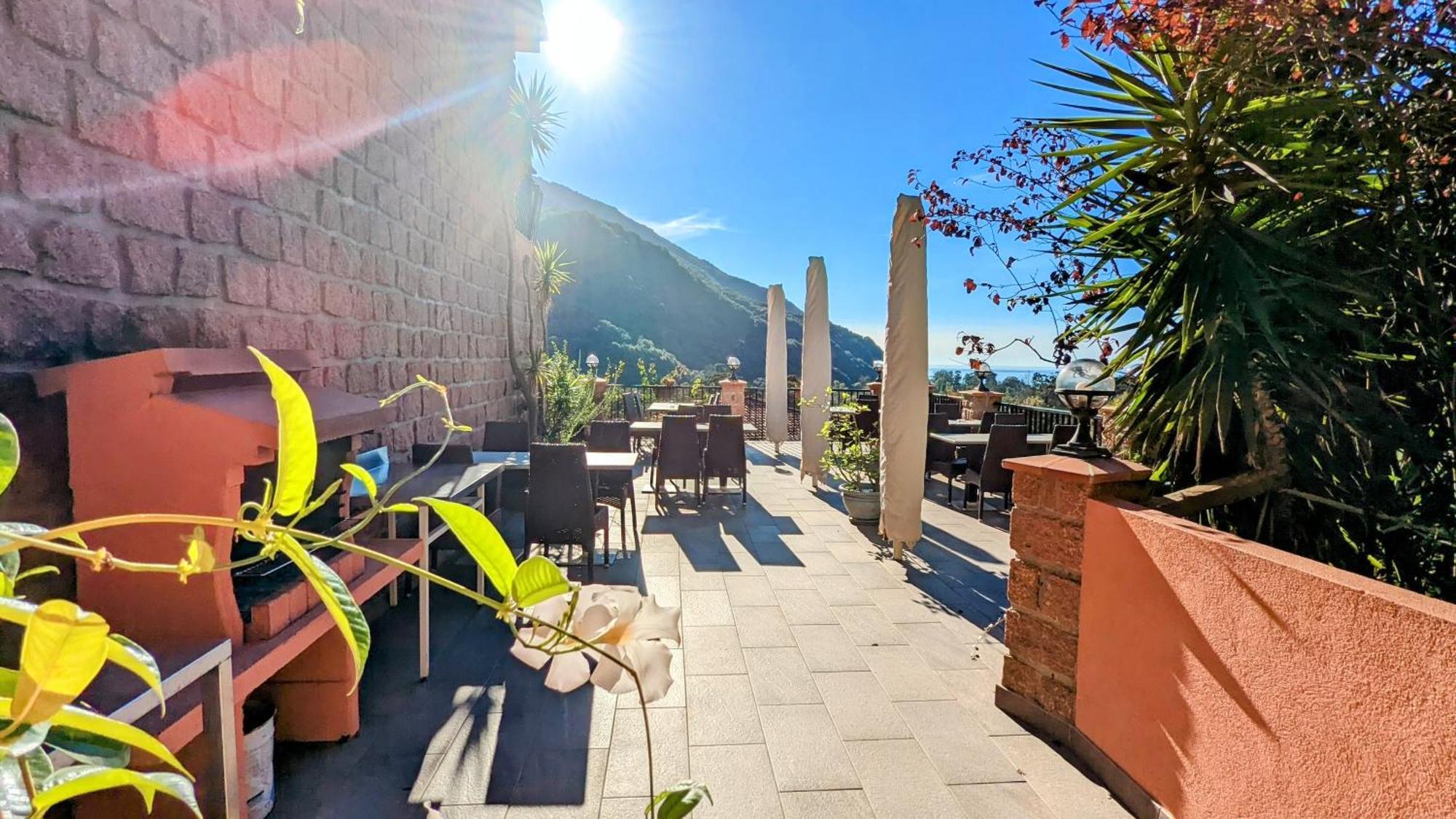 Le Porto T3 55M2 Vue Mer Immeuble Traditionnel En Pierre De Taille Avec Prestations Exceptionnelles Barbecue Ordinateur Videosurveillance Terrasse Panoramique Exterior photo